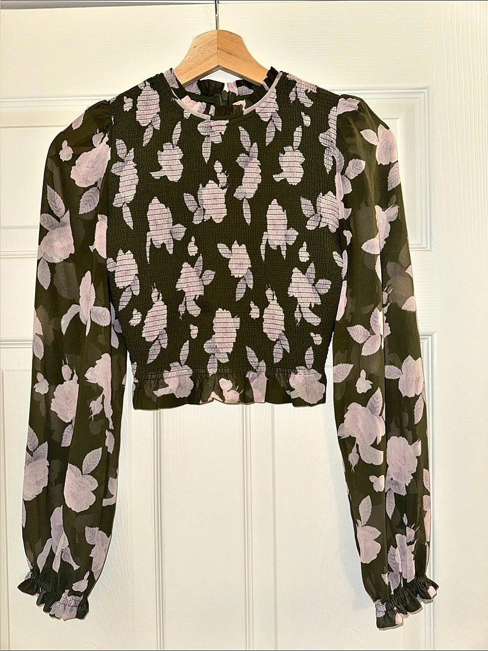 Wilfred Floral Smocked Crop Top in Green & Pink Size XXS